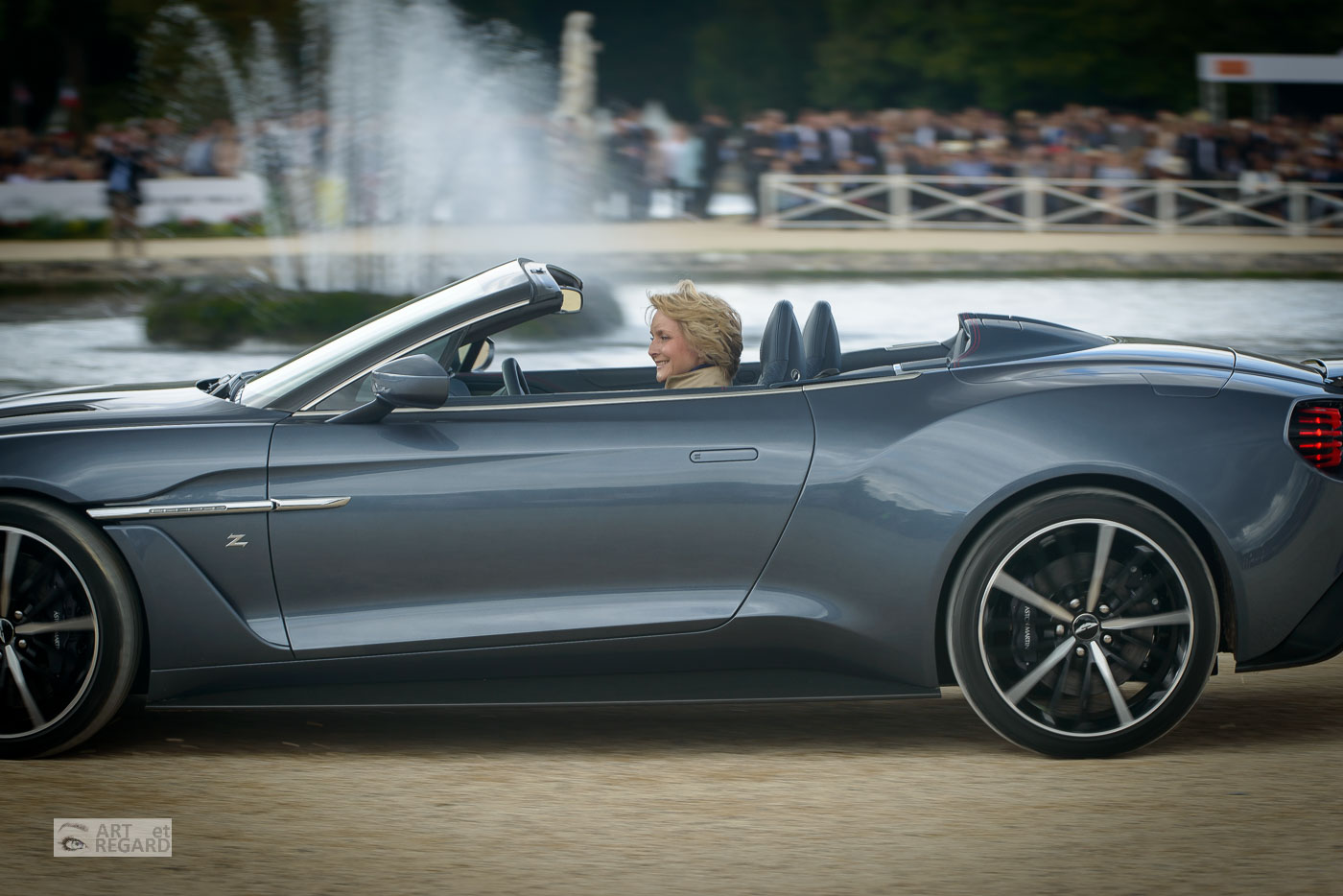 Aston Martin Vanquish Zagato Volante Présentation de l'Aston Martin Vanquish Zagato Volante