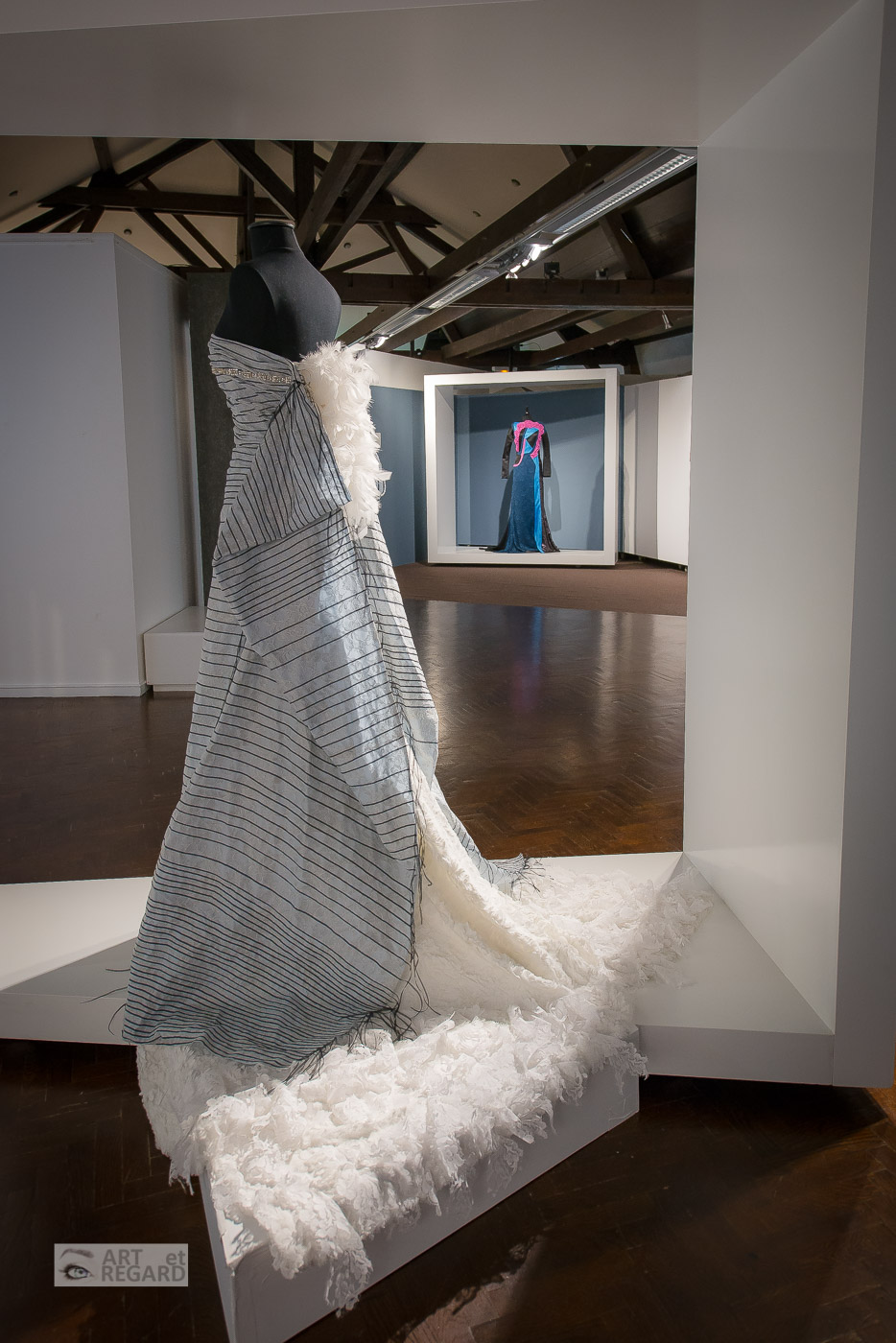 De la toile à l’étoffe caudry,deverdieu,toile,étoffe,dentelle