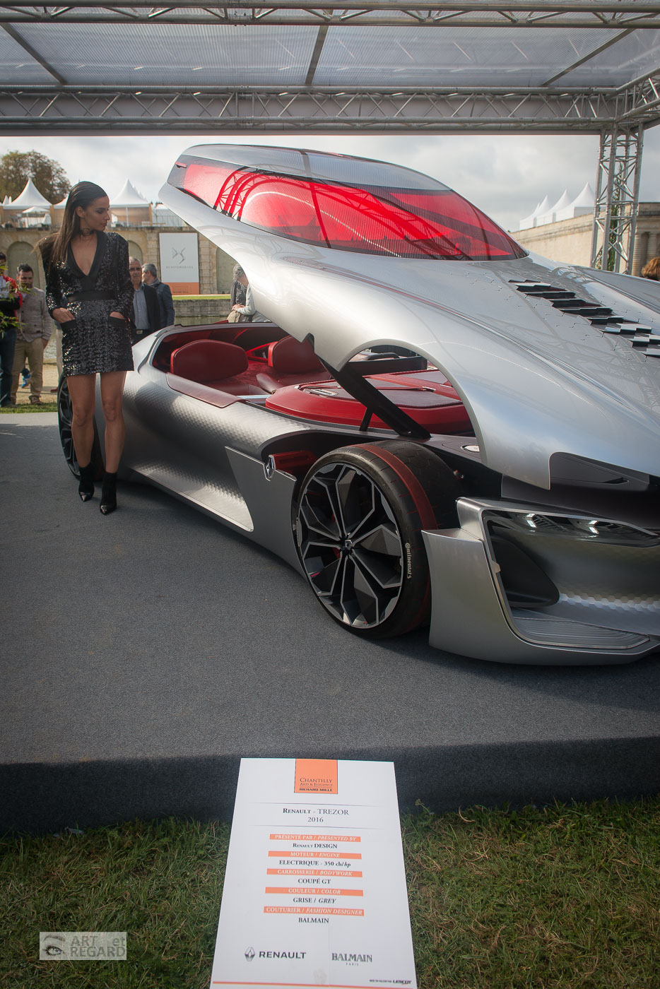 Renault TREZOR Présentation de la Renault TREZOR